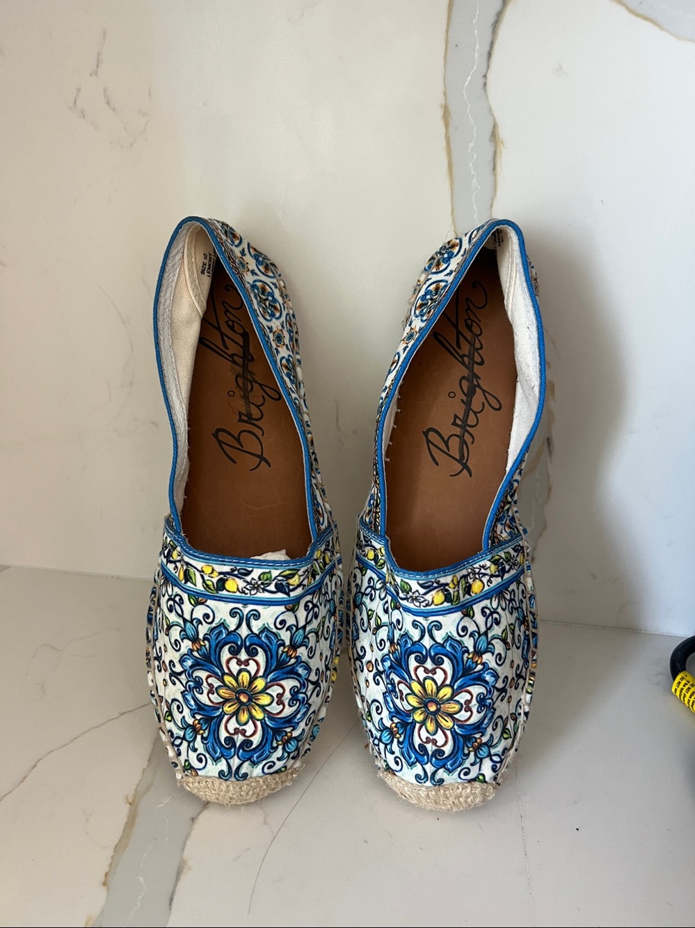 Brighton Blue and Yellow Espadrilles Floral Lemony Size 10